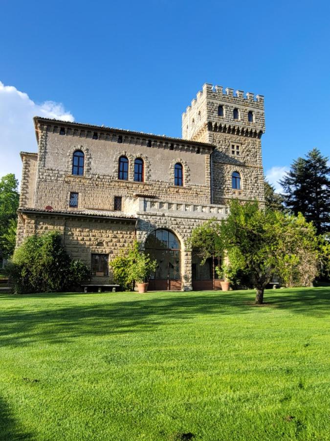 فيلا Castello Santa Cristina Grotte di Castro المظهر الخارجي الصورة