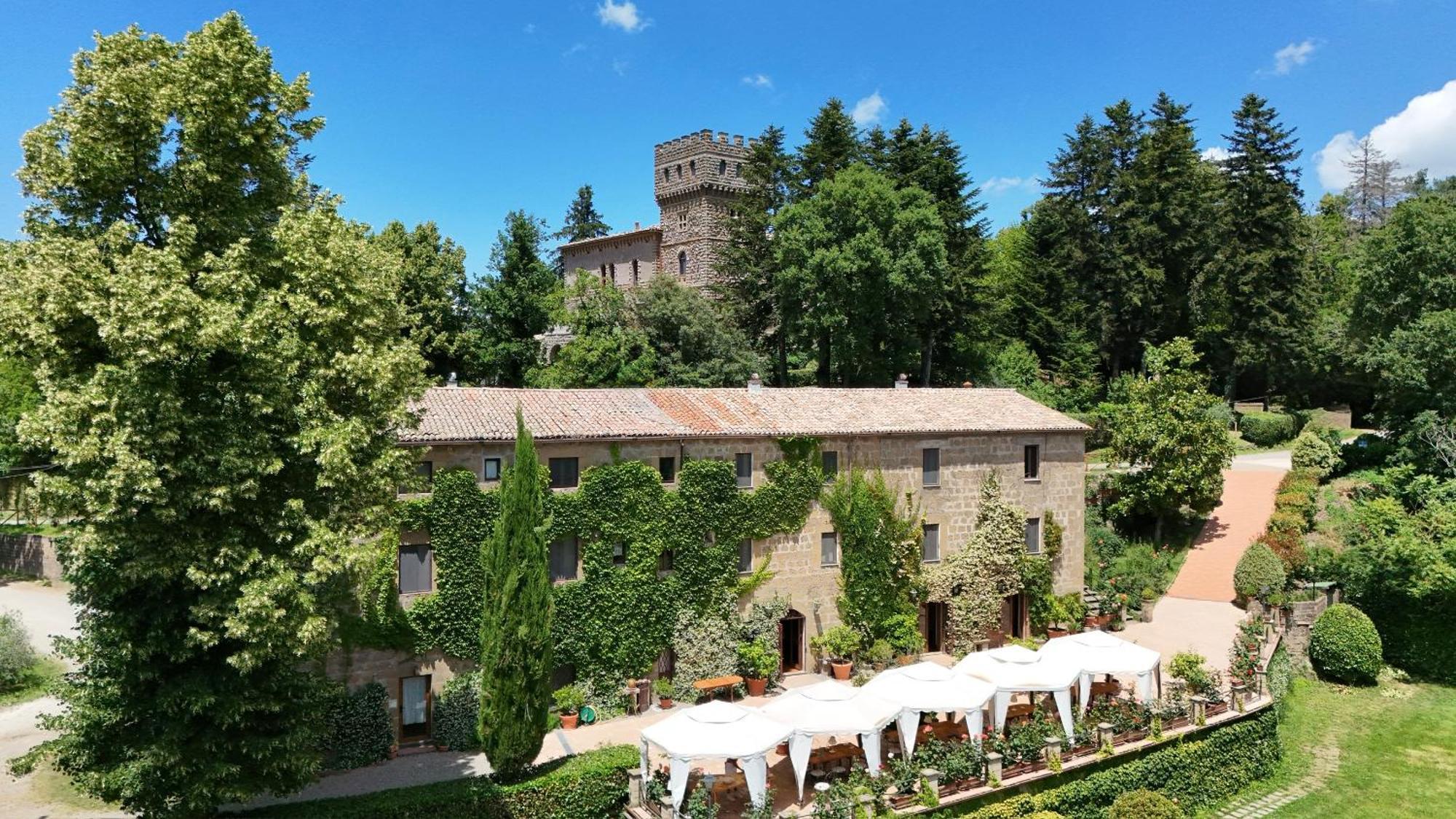 فيلا Castello Santa Cristina Grotte di Castro المظهر الخارجي الصورة